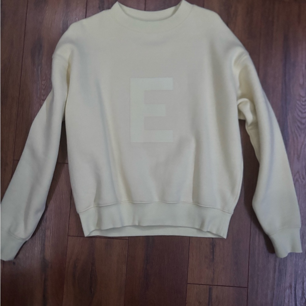 Fear of God Cream Crewneck Sweater with E Detail Size Small